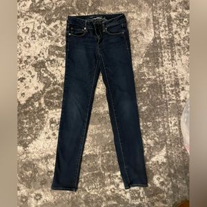 American Eagle super stretch skinny jeans size - 6 regular - dark wash